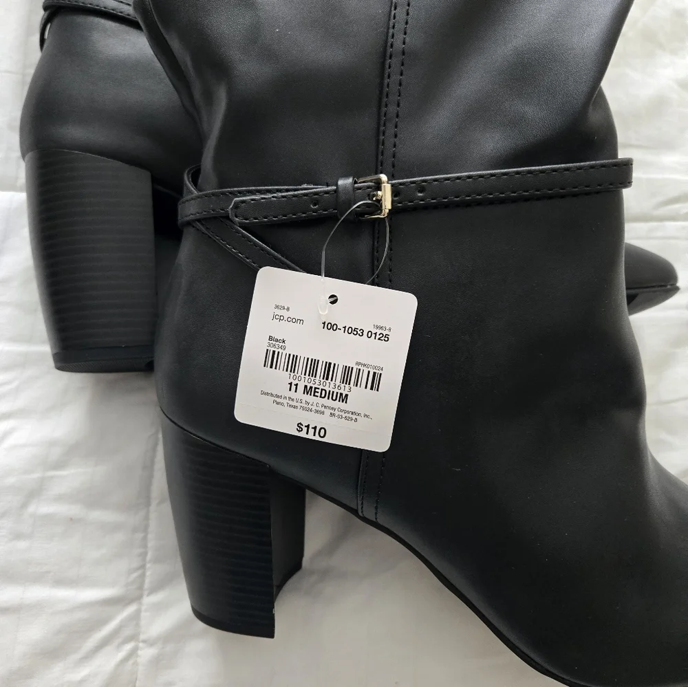 Elegant Black Women's Boots - Picture 9 of 9